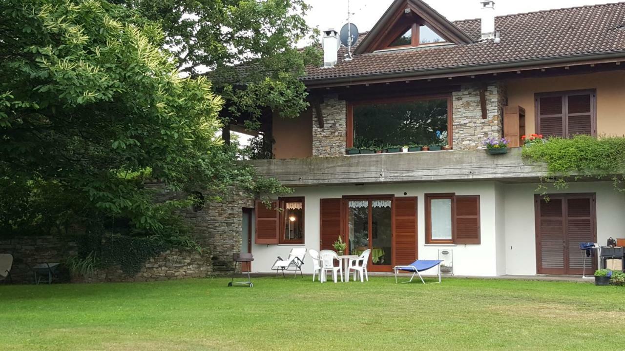 Poggio San Fermo Villa Omegna Exterior foto